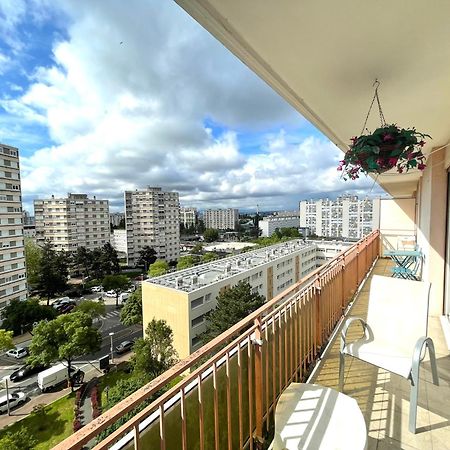 Chambre Privee En Colocation Dans Un Appartement Au Centre De Rillieux La Pape Zewnętrze zdjęcie