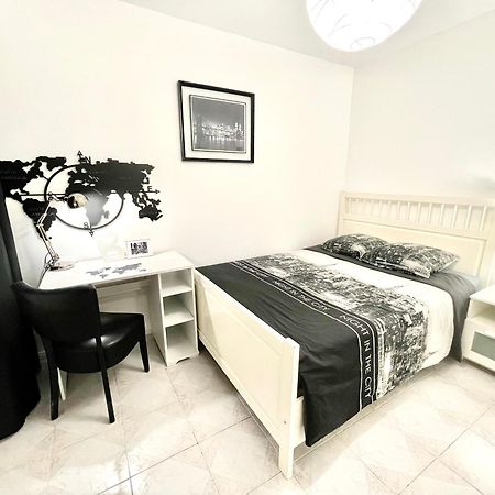 Chambre Privee En Colocation Dans Un Appartement Au Centre De Rillieux La Pape Zewnętrze zdjęcie