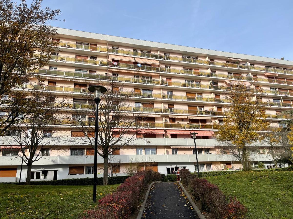 Chambre Privee En Colocation Dans Un Appartement Au Centre De Rillieux La Pape Zewnętrze zdjęcie